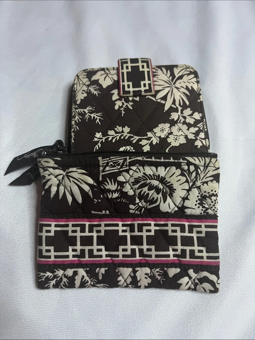Vera Bradley Wallet Bundle - Picture 1 of 9